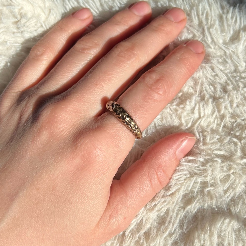 Hammered Ring - Picture 7 of 7